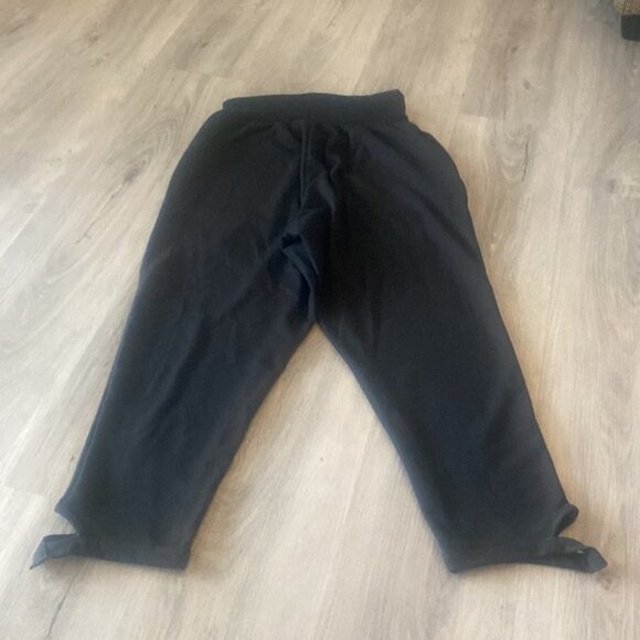 🏁 Gymshark black athletic slouchy capris size XS - Picture 10 of 10